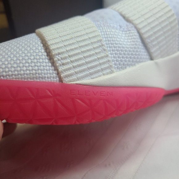 Nike Lebron Soldier XI 11 EP 897644-102  Kay Yow Breast Cancer THINK PINK SZ 17 - Picture 8 of 11